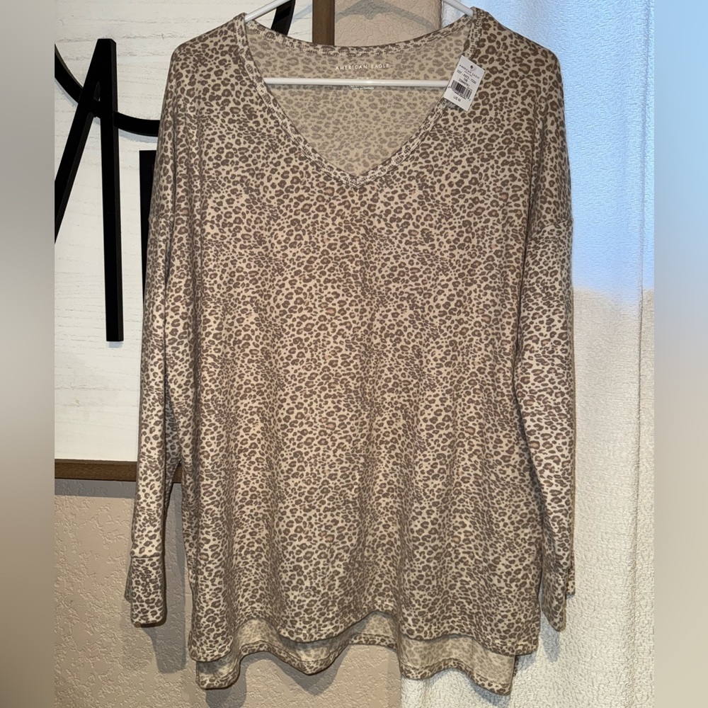 American Eagle Outfitters Leopard Print long sleeve shirt - Brown and Cream
